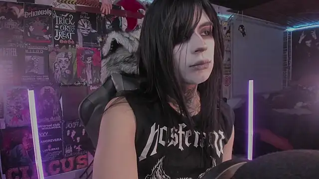 Snapshot of rotten_dreams chatting on 9, 4, 2026 rotten dreams online show from 9, 4, 2026
