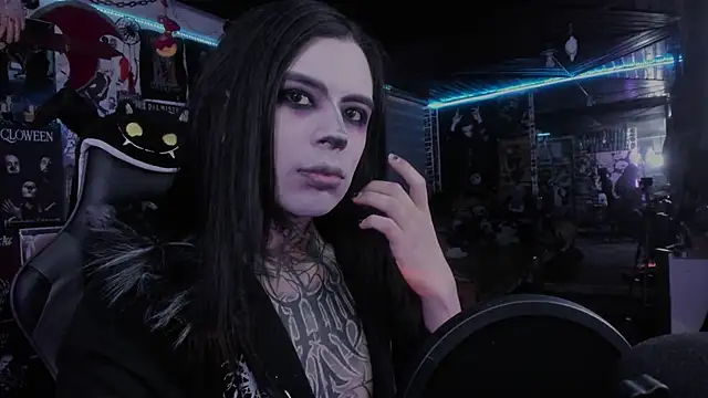 Snapshot of rotten_dreams chatting on 23, 9, 2025 rotten dreams online show from 23, 9, 2025