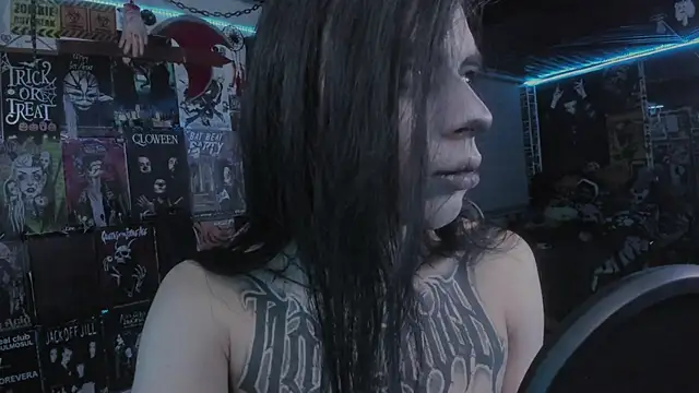 Snapshot of rotten_dreams chatting on 10, 11, 2025 rotten dreams online show from 10, 11, 2025