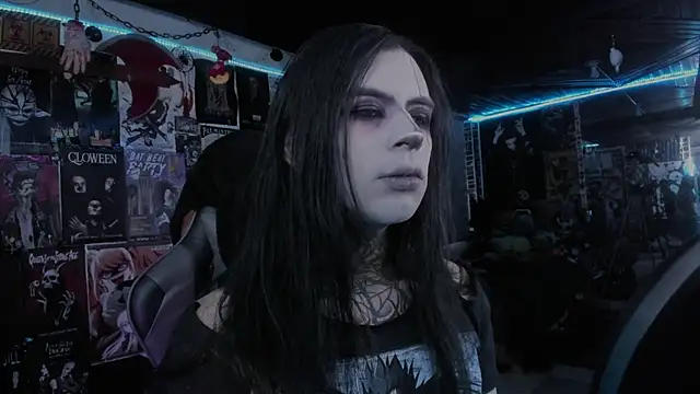 Snapshot of rotten_dreams chatting on 8, 10, 2025 rotten dreams online show from 8, 10, 2025