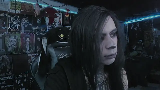 Snapshot of rotten_dreams chatting on 26, 11, 2025 rotten dreams online show from 26, 11, 2025