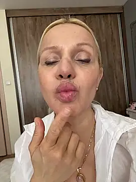 DeboraXporn online show from 7, 5, 2026