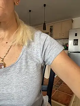 DeboraXporn online show from 29, 10, 2025