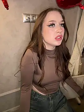 Jackie White  online show from 2, 3, 2025