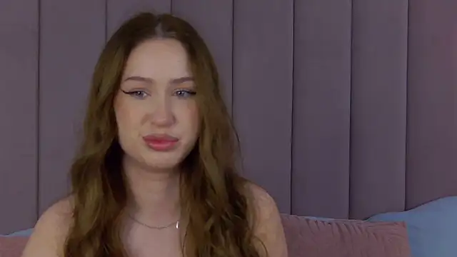 Jackie White  online show from 24, 9, 2025