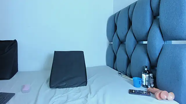 poutyseleny online show from 7, 11, 2025