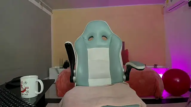 cristal crossfitx online show from 2, 4, 2026