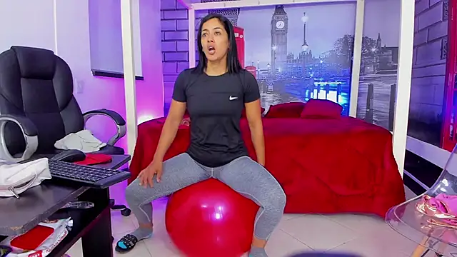 cristal crossfitx online show from 30, 6, 2026