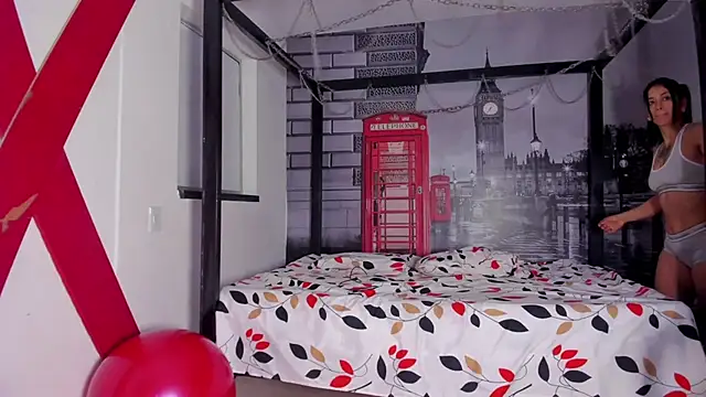 cristal crossfitx online show from 11, 3, 2025