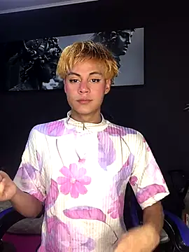 mchissexx online show from 10, 11, 2025