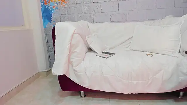 Snapshot of sweet_boy_sweet06 chatting on 14, 2, 2025 sweet boy sweet06 online show from 14, 2, 2025