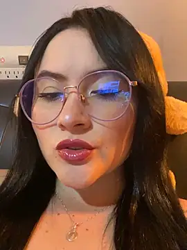 ValentinaOrtiz3 online show from 20, 11, 2025