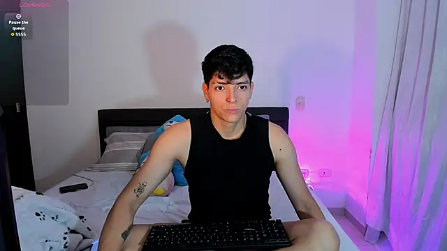  JacobMiller   online show from 24, 9, 2025