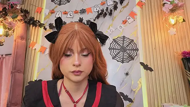 LissaDupont online show from 28, 10, 2025