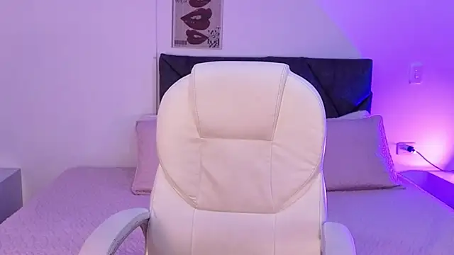 sara sharma  online show from 20, 9, 2025