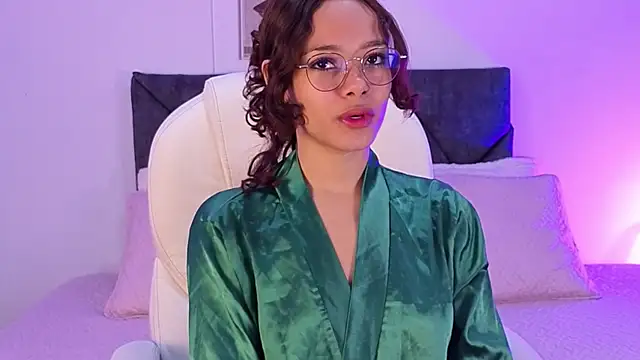 sara sharma  online show from 23, 9, 2025