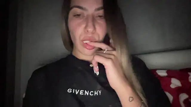 sarrah rossy online show from 28, 10, 2025