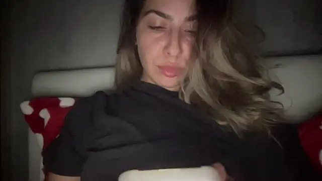 sarrah rossy online show from 31, 10, 2025