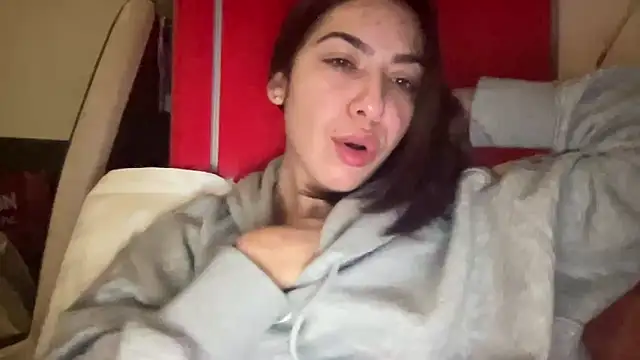 sarrah rossy online show from 4, 3, 2025