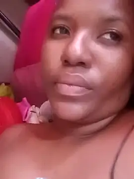 Snapshot of Coco_Nile chatting on 17, 2, 2025 Coco Nile online show from 17, 2, 2025