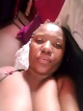 Snapshot of Coco_Nile chatting on 10, 3, 2025 Coco Nile online show from 10, 3, 2025