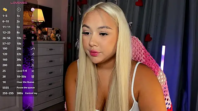  Loneve   online show from 8, 4, 2026