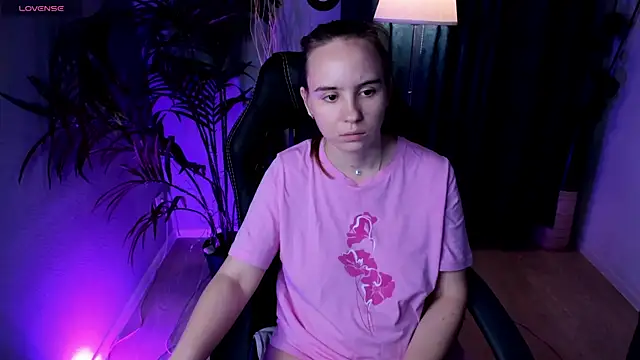 Lika 0ne online show from 24, 10, 2025