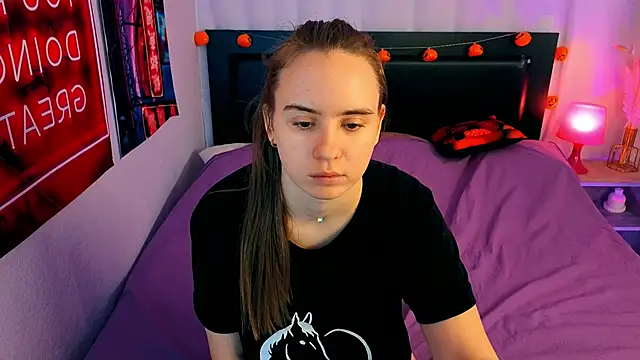 Lika 0ne online show from 12, 11, 2025