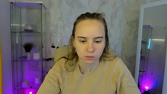 Lika 0ne online show from 5, 11, 2025