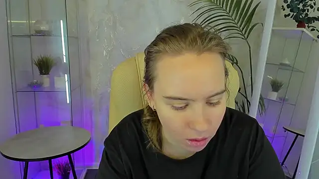 Lika 0ne online show from 19, 3, 2026