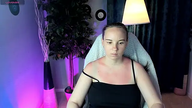Lika 0ne online show from 23, 6, 2026