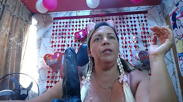 alina maturehot online show from 11, 2, 2026