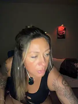 bossyroxy84 online show from 21, 11, 2025