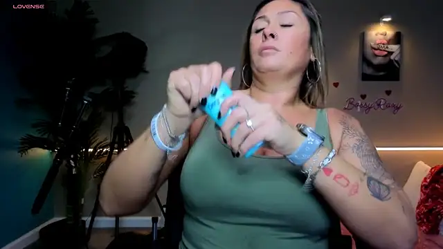 bossyroxy84 online show from 25, 2, 2026