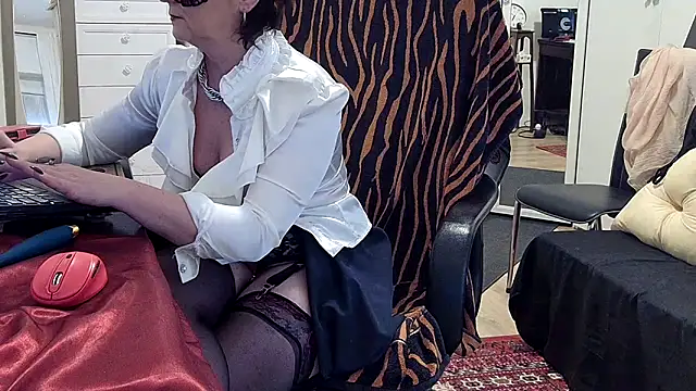 Chanel Noire online show from 12, 3, 2025