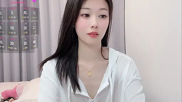 Snapshot of yunyun121 chatting on 24, 2, 2025 yunyun121 online show from 24, 2, 2025