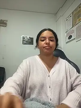 Anitta bell online show from 3, 3, 2025