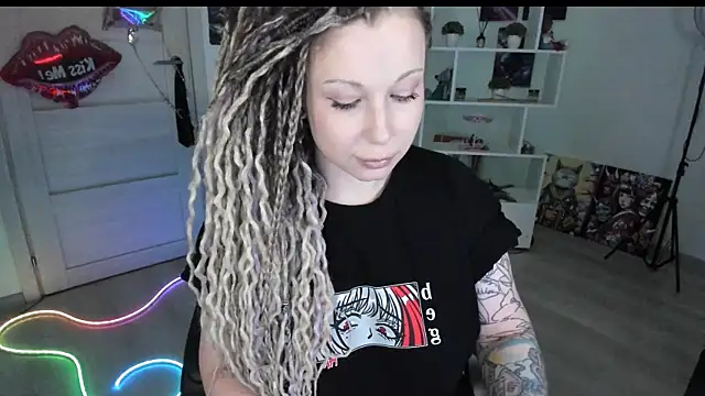 HoneySallyMoore online show from 29, 3, 2026