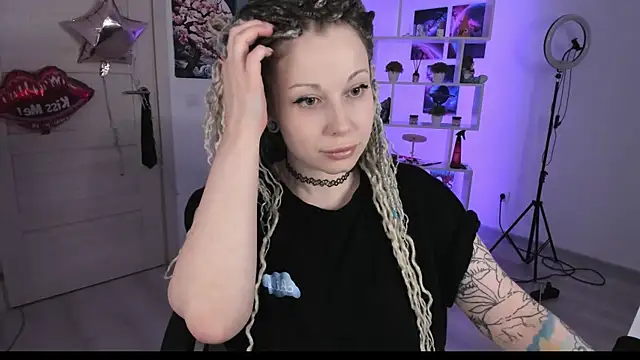 HoneySallyMoore online show from 1, 10, 2025