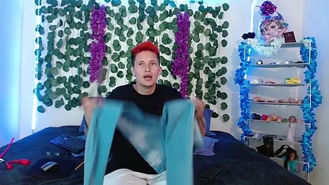 duo peludoo online show from 25, 2, 2025