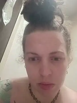 favoritestepsis online show from 31, 10, 2025