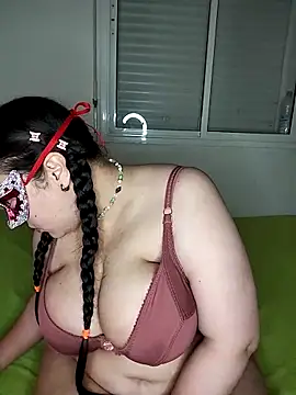 salma11125 online show from 20, 3, 2025