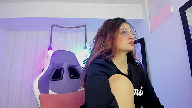 Snapshot of nicky_angel1 chatting on 26, 6, 2026 nicky angel1 online show from 26, 6, 2026