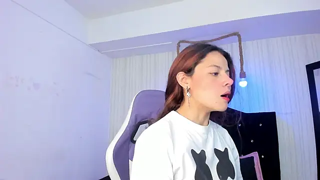 nicky angel1 online show from 6, 10, 2025