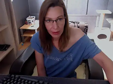hannaha online show from 17, 5, 2026