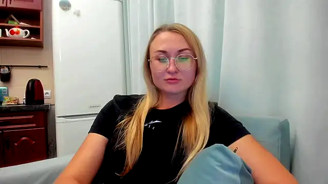 your Goddess Eva online show from 14, 9, 2025