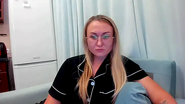 your Goddess Eva online show from 23, 9, 2025