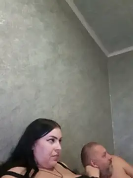 Greta Tamar online show from 3, 12, 2025