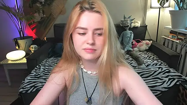 Alexa Pirs online show from 21, 6, 2026