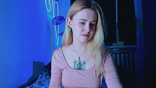 Alexa Pirs online show from 11, 3, 2025